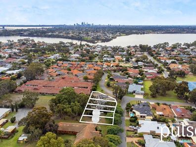 201/3 Michael Court, Shelley WA 6148