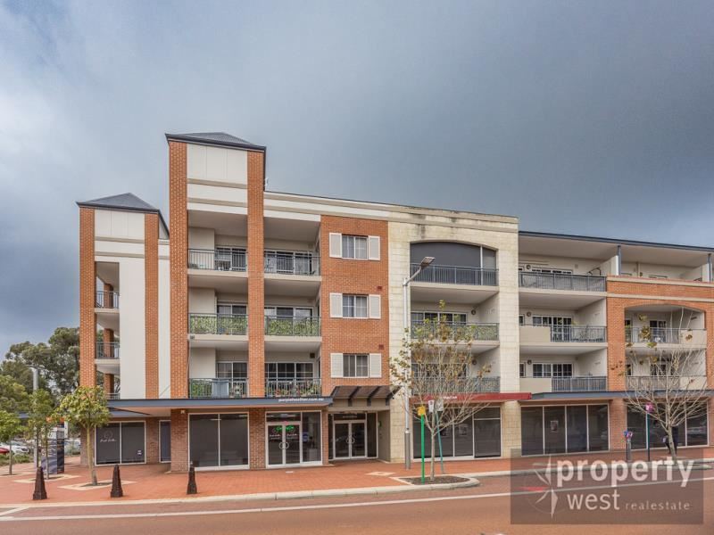 18/165 Grand Boulevard, Joondalup